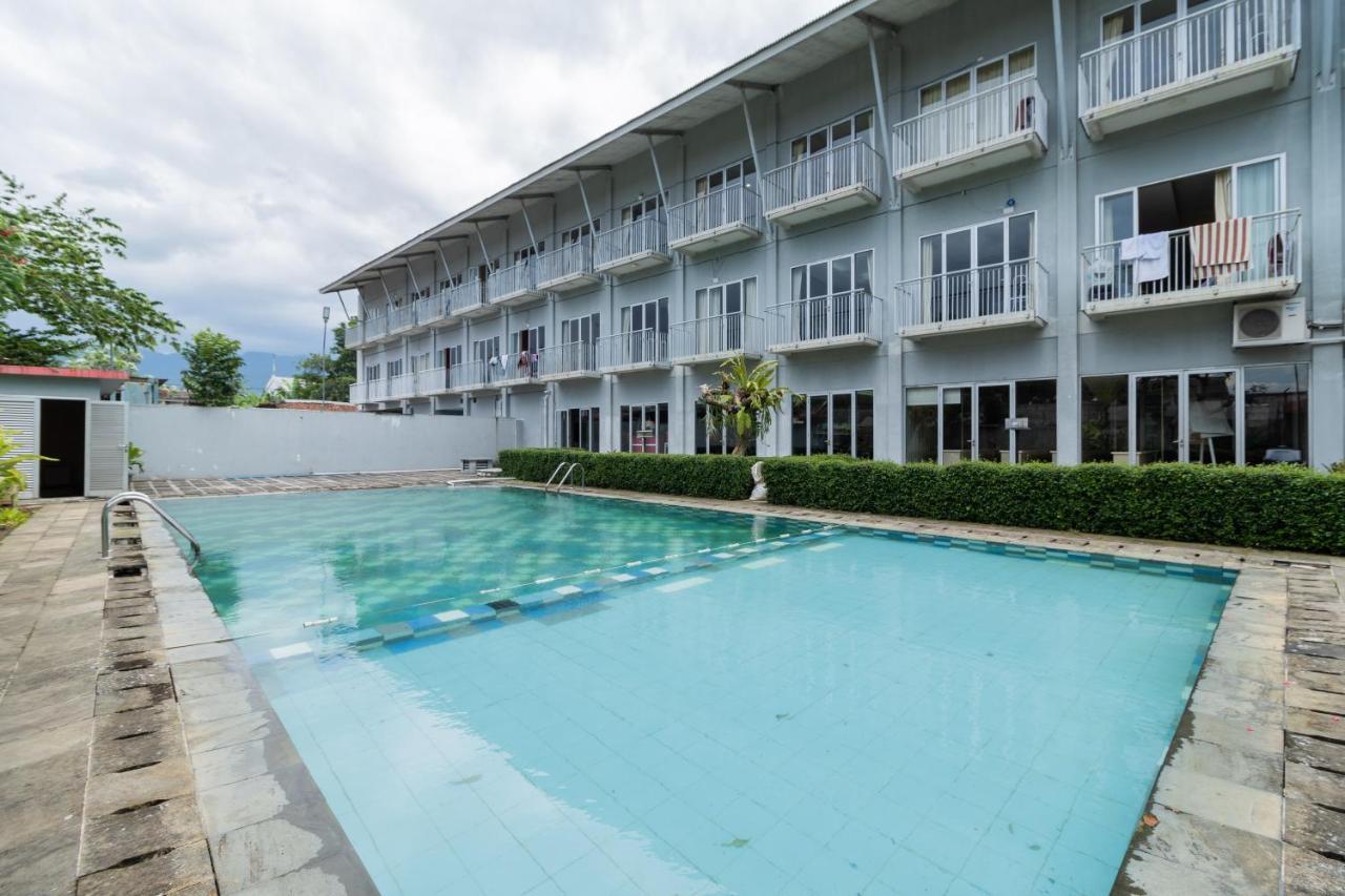 Sans Hotel Bogor Indah Nirwana Puncak Gadok ภายนอก รูปภาพ